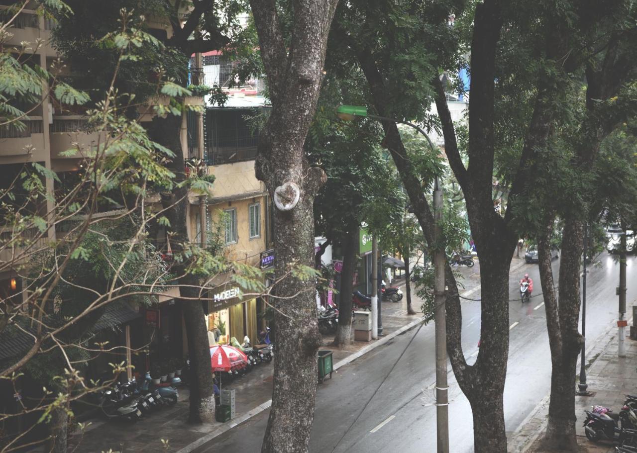Bed and Breakfast The First Ba Trieu Ha Noi Hanoi Zewnętrze zdjęcie